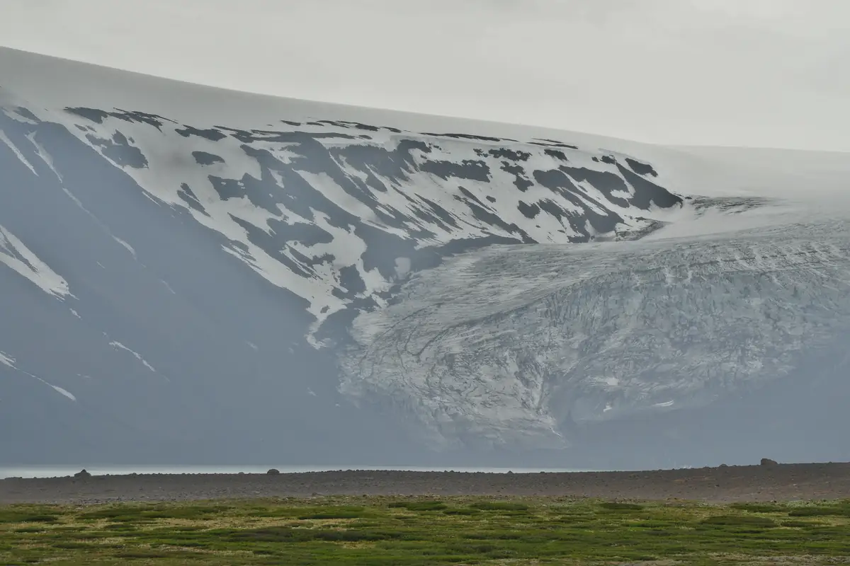 Glacier view from the road to Kerlingarfjöll